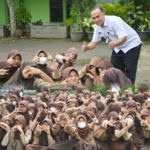 BNN Kota Cirebon Sosialisasi P4GN di SMP Negeri 3 Cirebon