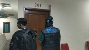Satpol PP Kota Cirebon Menggandeng BNN Kota Cirebon melakukan Operasi Pekat dan Minuman Keras dan Alkohol di Kota Cirebon