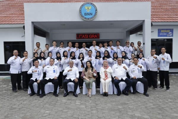 KEPALA BNN RI APRESIASI KINERJA KEPALA BNN KOTA CIREBON BESERTA JAJARAN